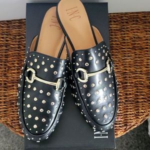 International Concepts Mules